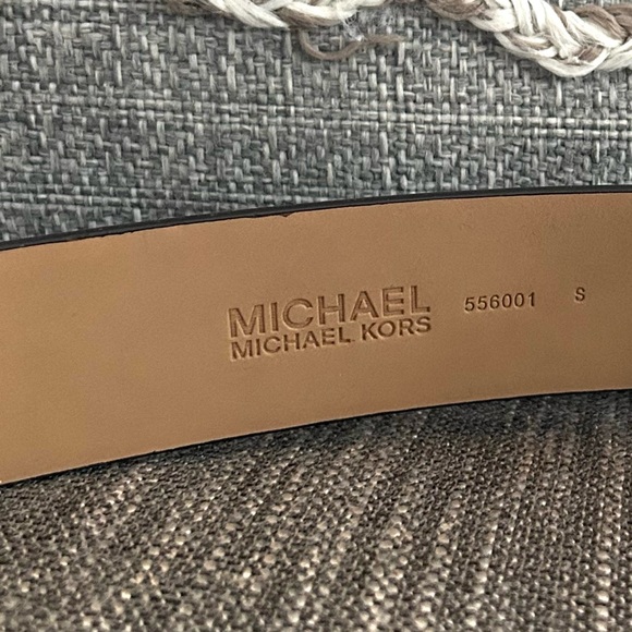 New authentic MK signature monogram belt brown - Picture 3 of 3